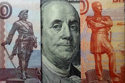 Курс доллара: в Сбербанке объяснили обвал рубля