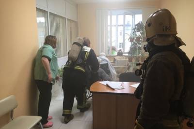 В больнице Нижнего Тагила произошел пожар: эвакуировали 57 человек