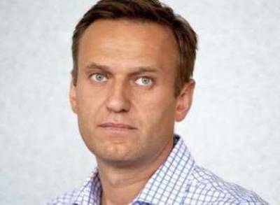 Самолет с Навальным на борту прибыл в берлинский аэропорт Шенефельд