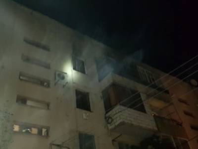 В поселке Запорожской области горела квартира в многоэтажке р