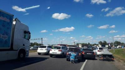 Несколько ДТП привели к 10-километровой пробке на выезде из Воронежа