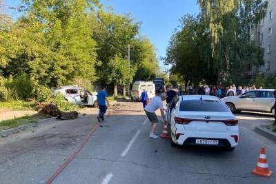 Стали известны подробности жуткого лобового ДТП и погони за Шевроле в Тверской области