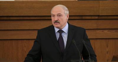 Лукашенко потребовал закрыть бастующие предприятия страны
