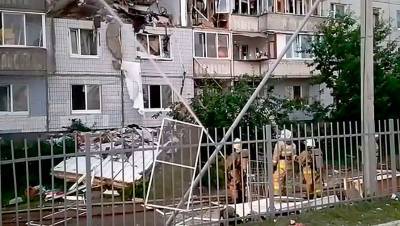 Людей под завалами дома после взрыва газа в Ярославле не обнаружено