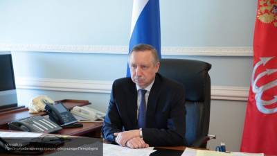 Губернатор Петербурга одобрил программу поддержки врачей в период пандемии