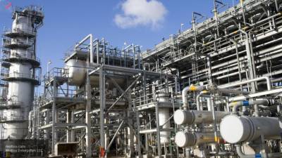 Саудиты разорвали крупный контракт с Китаем в нефтехимическом проекте