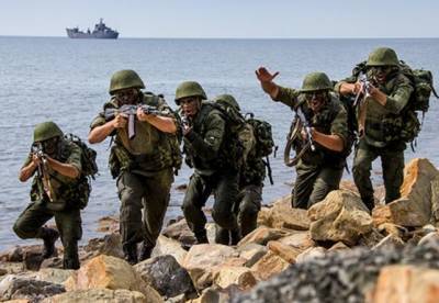 Российские военные уничтожили десантные корабли «противника» в Абхазии, предотвратив «прорыв»