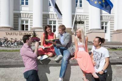 Эстония: молодые националисты избили иностранца - argumenti.ru - Эстония - Университет