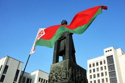 Лукашенко пообещал усмирить Белоруссию без помощи России