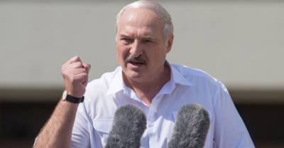 Протесты в Беларуси: Лукашенко назвал фото побоев постановкой