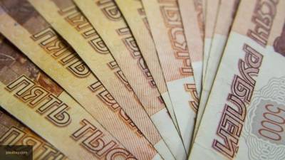 Семьям с детьми рассказали о возможном продлении выплаты 10 000 рублей