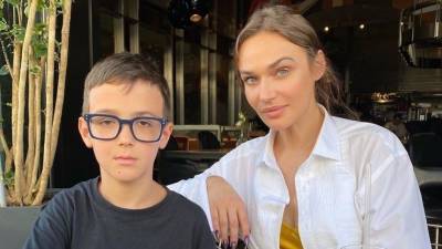 Водонаева устроила своему сыну сюрприз с БТР и автоматами в честь дня рождения