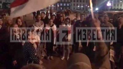 Протестующие в Минске спели Bessame Muco на белорусском