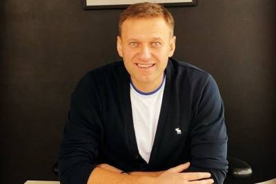 Названо имя бизнесмена, оплатившего транспортировку Навального в Германию