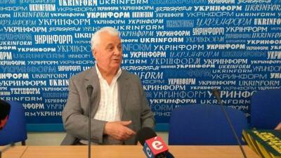 Кравчук призвал Зеленского выполнить предвыборные обещания