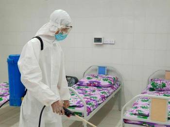В Узбекистане за ночь выявлено 166 новых больных коронавирусом. Общее число инфицированных достигло 38698
