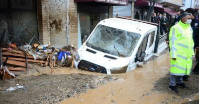 Четыре человека погибли при наводнении на северо-востоке Турции
