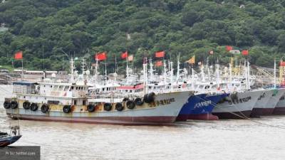 Восемь человек стали жертвами столкновения танкера с баржей в Китае
