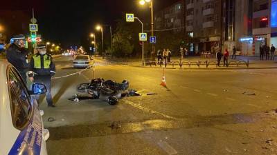 Регистратор очевидца запечатлел момент гибели мотоциклиста в Тюмени