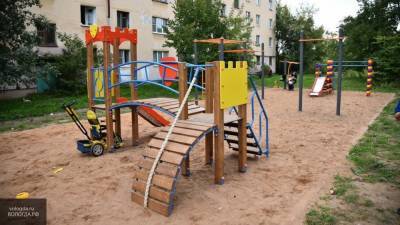 Пенсионер насиловал несовершеннолетних на детской площадке в Ярославле
