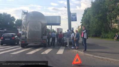 Таксист переехал лежавшего на дороге мужчину в Екатеринбурге