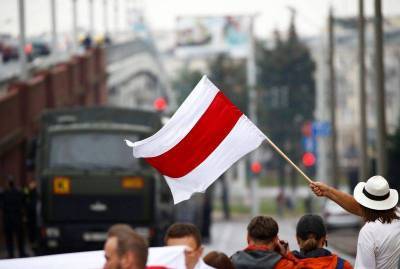 Минобороны Белоруссии предупредило протестующих, что берет под охрану мемориалы и памятники