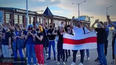 Сторонники белорусской оппозиции начали новую несанкционированную акцию
