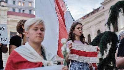 В Тбилиси выстроились в «цепь солидарности» с белорусским народом