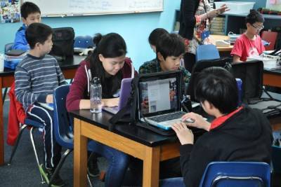 Китайские родители предлагают улучшить интернет-контента для детей