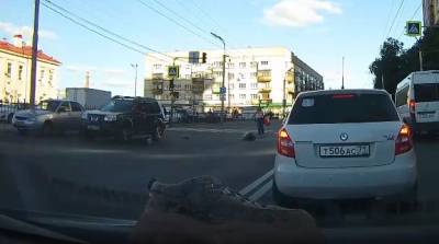 Момент наезда на девушку в центре Рязани попал на видео