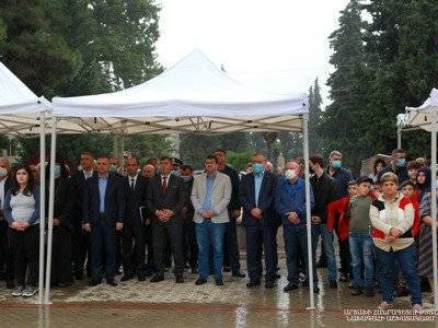 В Мартунинском райцентре построят 500 новых квартир: президент Арцаха принял участие в празднике в честь Дня города