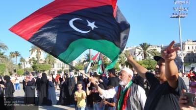 Недовольные коррупцией в ПНС жители Ливии вышли на массовый протест