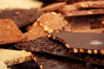 Учёные: Употребление шоколада один раз в неделю снижает риск возникновения ишемической болезни сердца