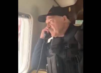 "Как крысы разбежались": Лукашенко посмотрел с вертолета на протесты против себя