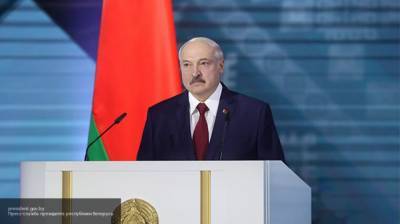 Лукашенко поблагодарил сотрудников ОМОНа за разгон протестующих в Минске