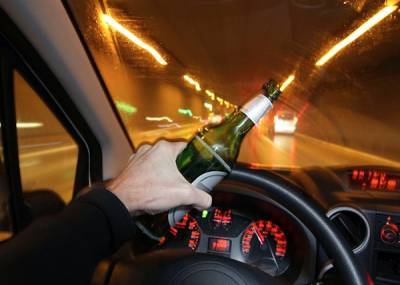 В Екатеринбурге пьяный водитель "Ауди" устроил массовое ДТП