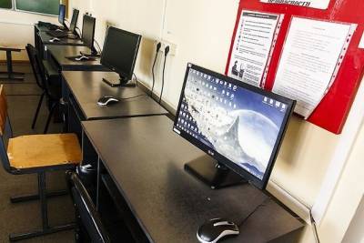 Компьютеры устарели почти во всех школах Забайкалья — Бянкина