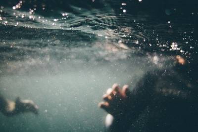 Тонущая девочка утянула под воду свою подругу в Забайкалье. Обе погибли