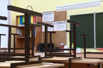 В Госдуме предложили ежегодно платить по 10 тыс. рублей на ребёнка на сборы в школу