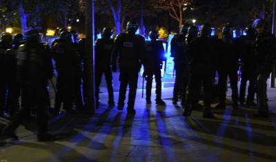 148 футбольных фанатов, устроивших беспорядки после поражения ПСЖ, задержаны в Париже