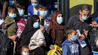 Мигранты в Германии: права ли была Меркель, открыв двери сотням тысяч беженцев?