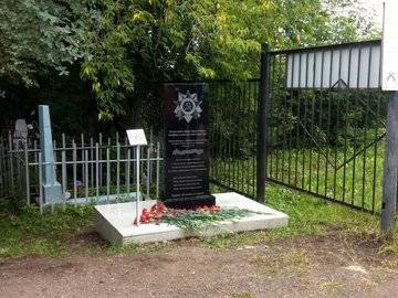 В Уфе открыли памятник воинам Красной Армии, погибшим в эвакуационных госпиталях города