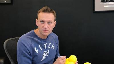 Омский врач рассказал об угрозах от соратников Навального