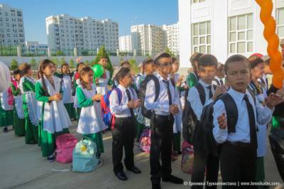 В этом году в Туркменистане будет на 5,5 тысяч первоклассников больше, чем в прошлом