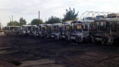 В Черкасской области неизвестные сожгли 12 автобусов