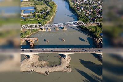 Фотограф снял стройку Яблоновского моста с высоты