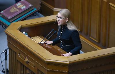 "Мне тяжело писать": заболевшая коронавирусом Тимошенко обратилась к украинцам