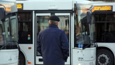 Смольный увеличивает количество автобусов на ряде маршрутов