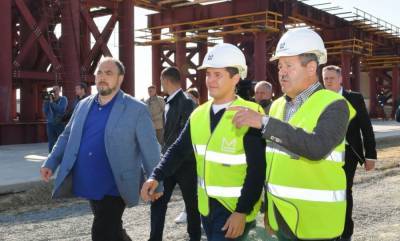 Артюхов заявил, что мост через Обь за ₽80 млрд на Ямале начнут строить зимой этого года