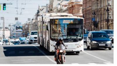 В Петербурге усилят движение автобусов по четырем маршрутам